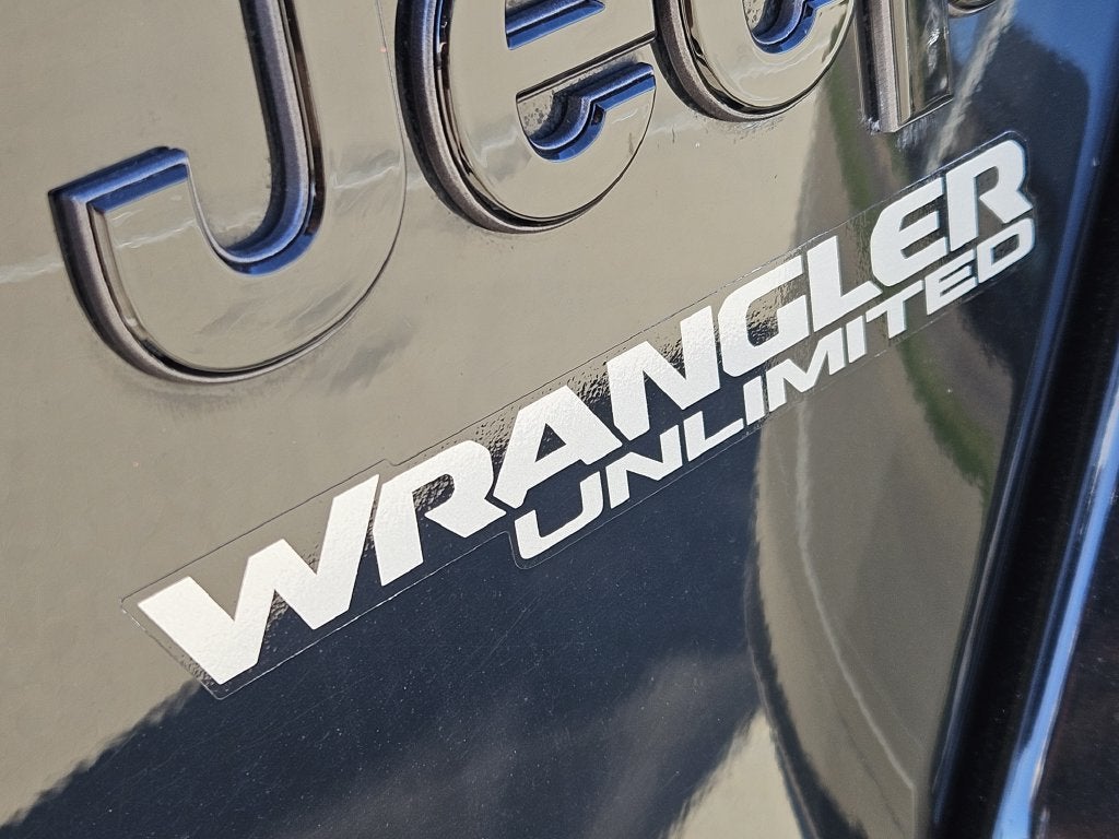 2021 Jeep Wrangler Unlimited Sahara High Altitude