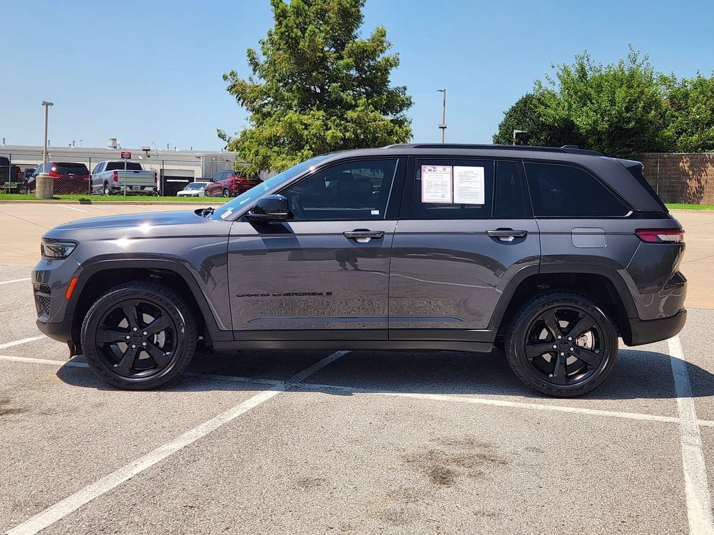2023 Jeep Grand Cherokee Altitude
