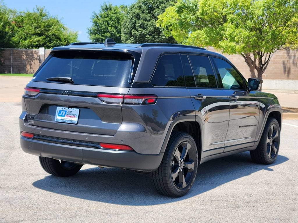 2023 Jeep Grand Cherokee Altitude