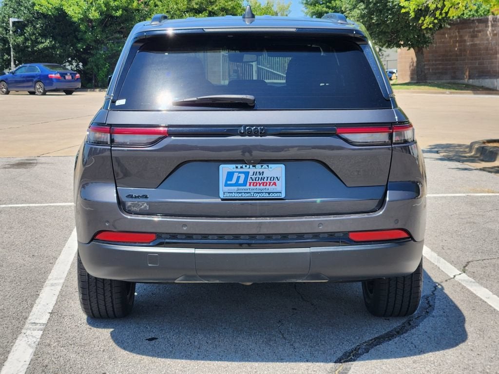 2023 Jeep Grand Cherokee Altitude