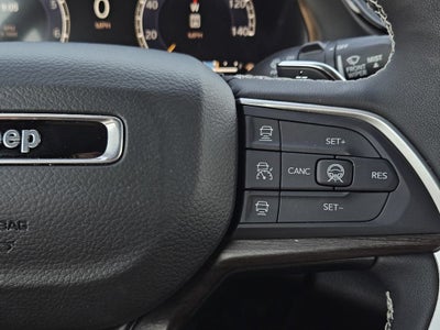 2026 Jeep Grand Cherokee Laredo Altitude
