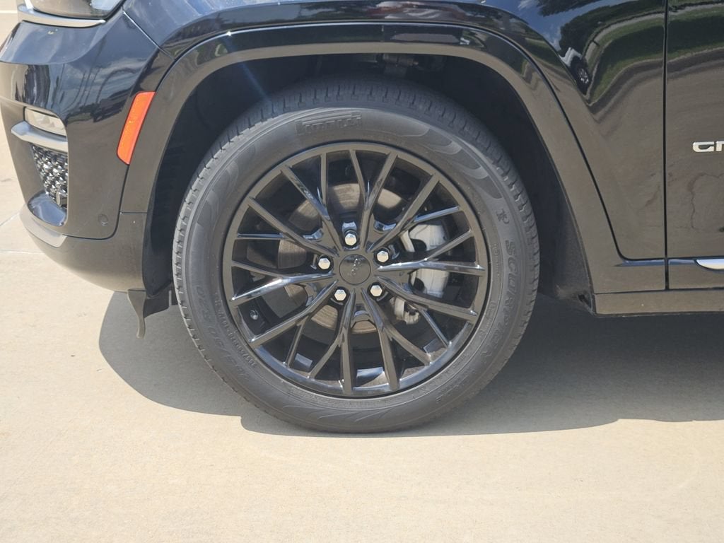 2023 Jeep Grand Cherokee Summit