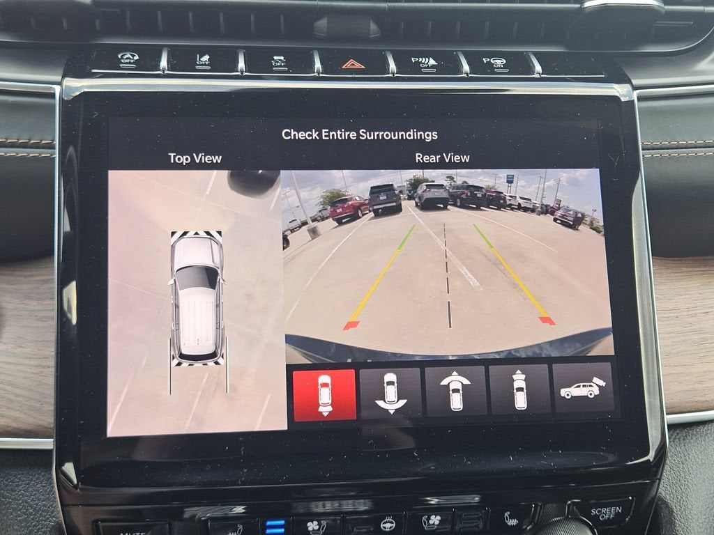 2023 Jeep Grand Cherokee Summit