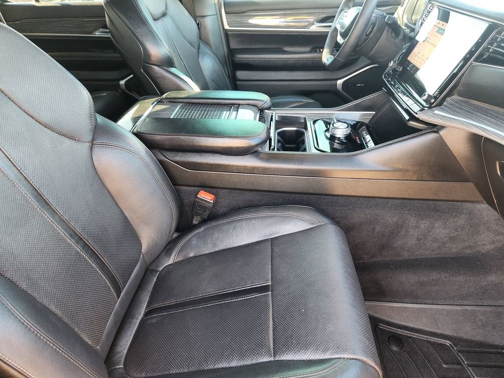 2022 Jeep Wagoneer Series II