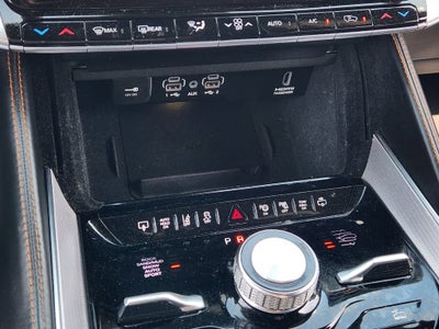 2022 Jeep Grand Wagoneer Series III
