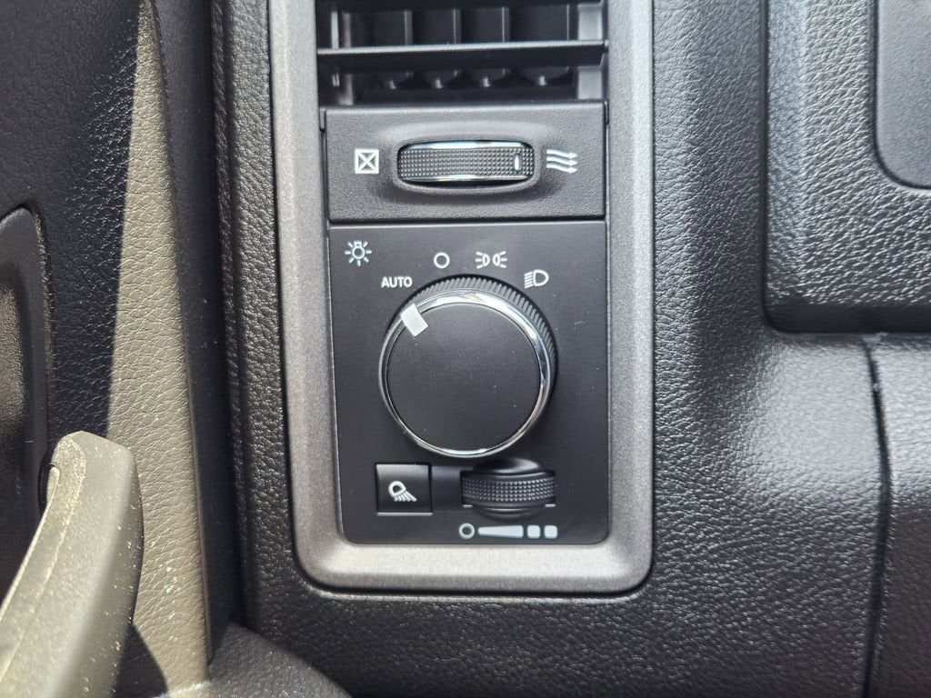 2021 RAM 1500 Classic Tradesman