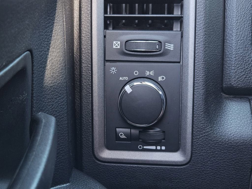2021 RAM 1500 Classic Tradesman