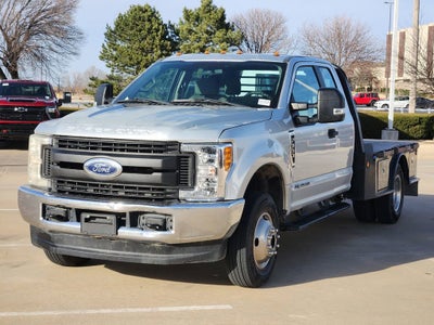 2017 Ford Super Duty F-350 DRW XLT