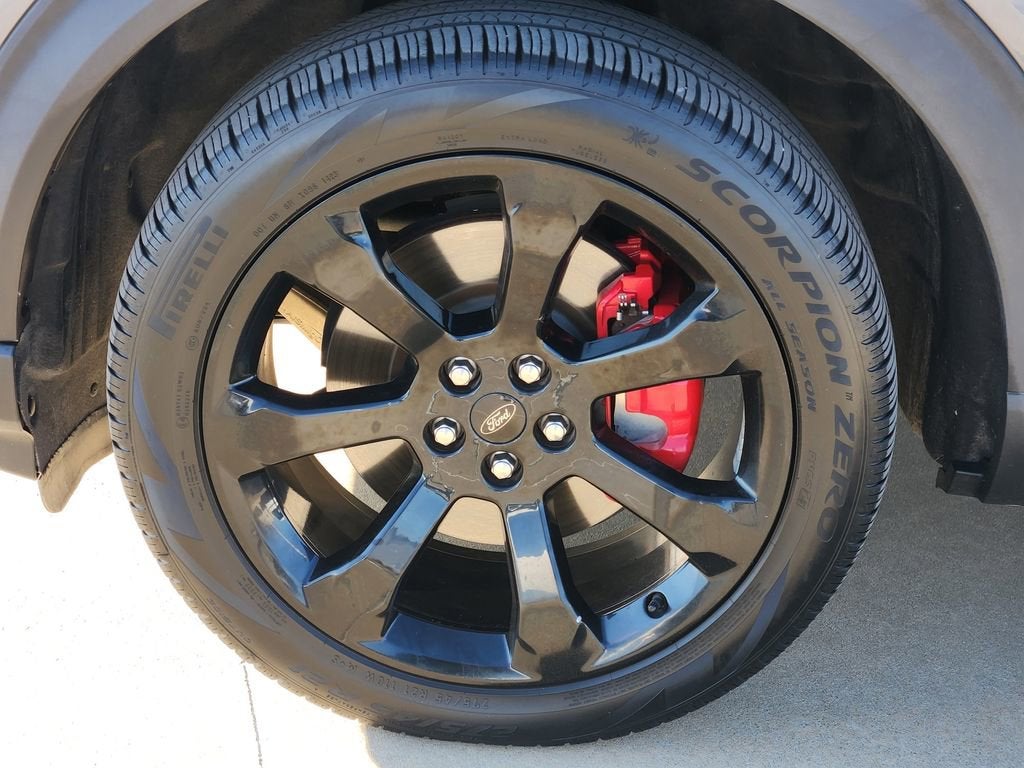 2021 Ford Explorer ST