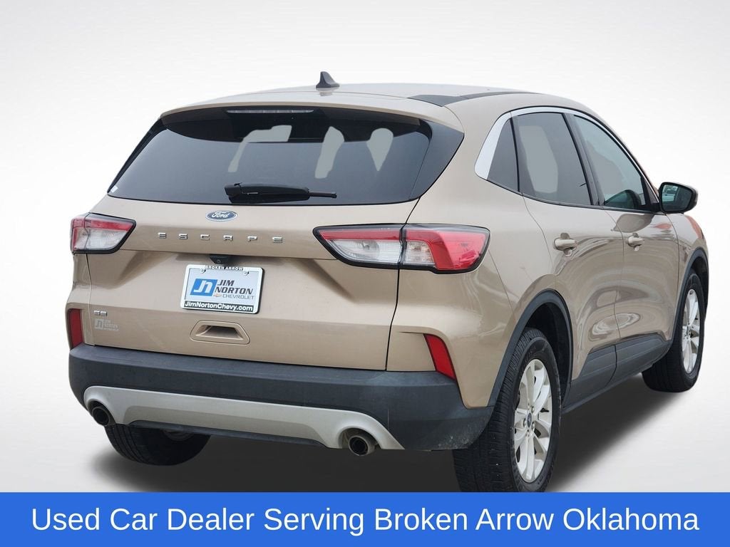 2021 Ford Escape SE