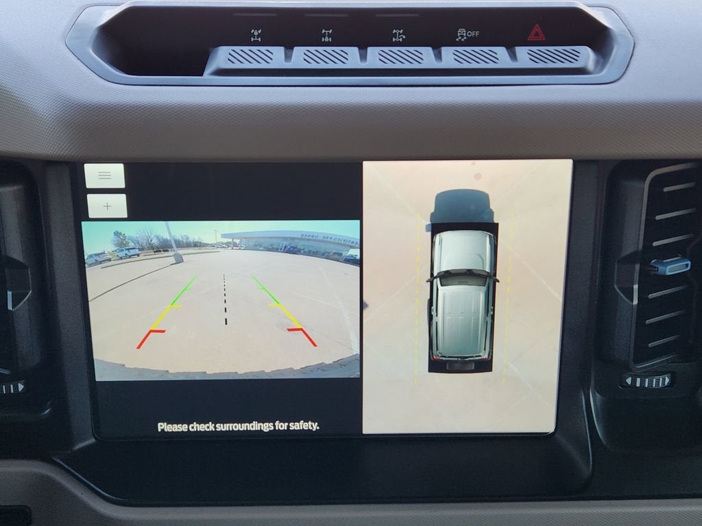 2023 Ford Bronco Base