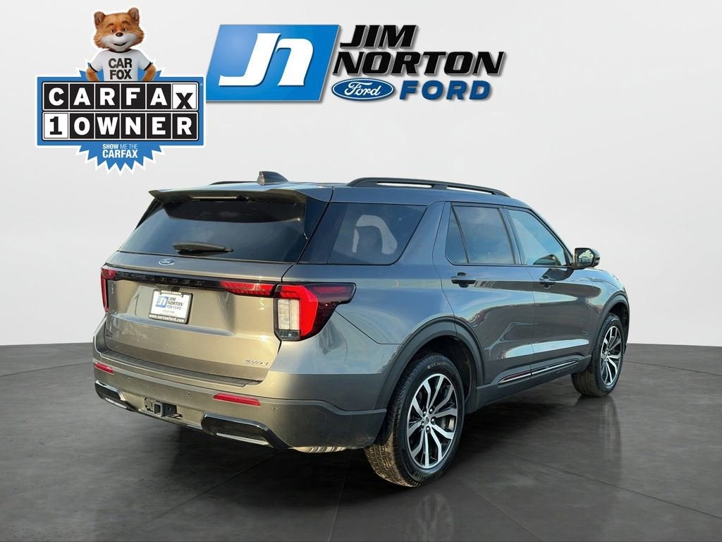 2025 Ford Explorer ST-Line