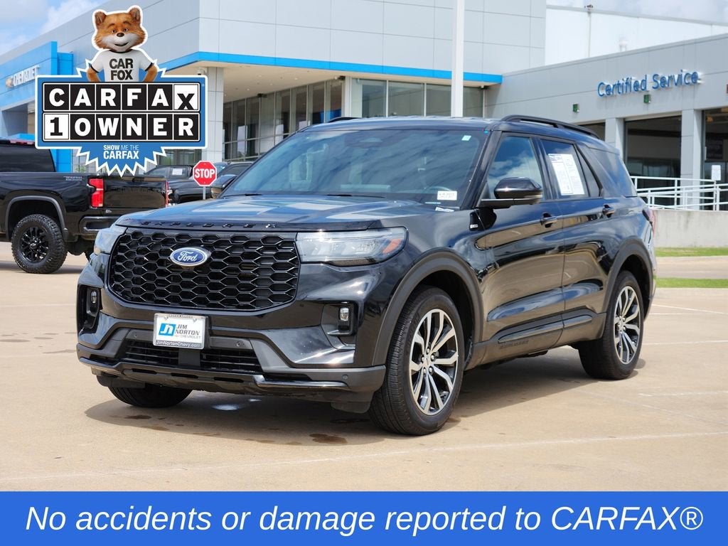 2025 Ford Explorer ST-Line