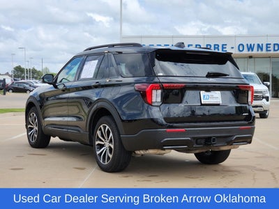 2025 Ford Explorer ST-Line
