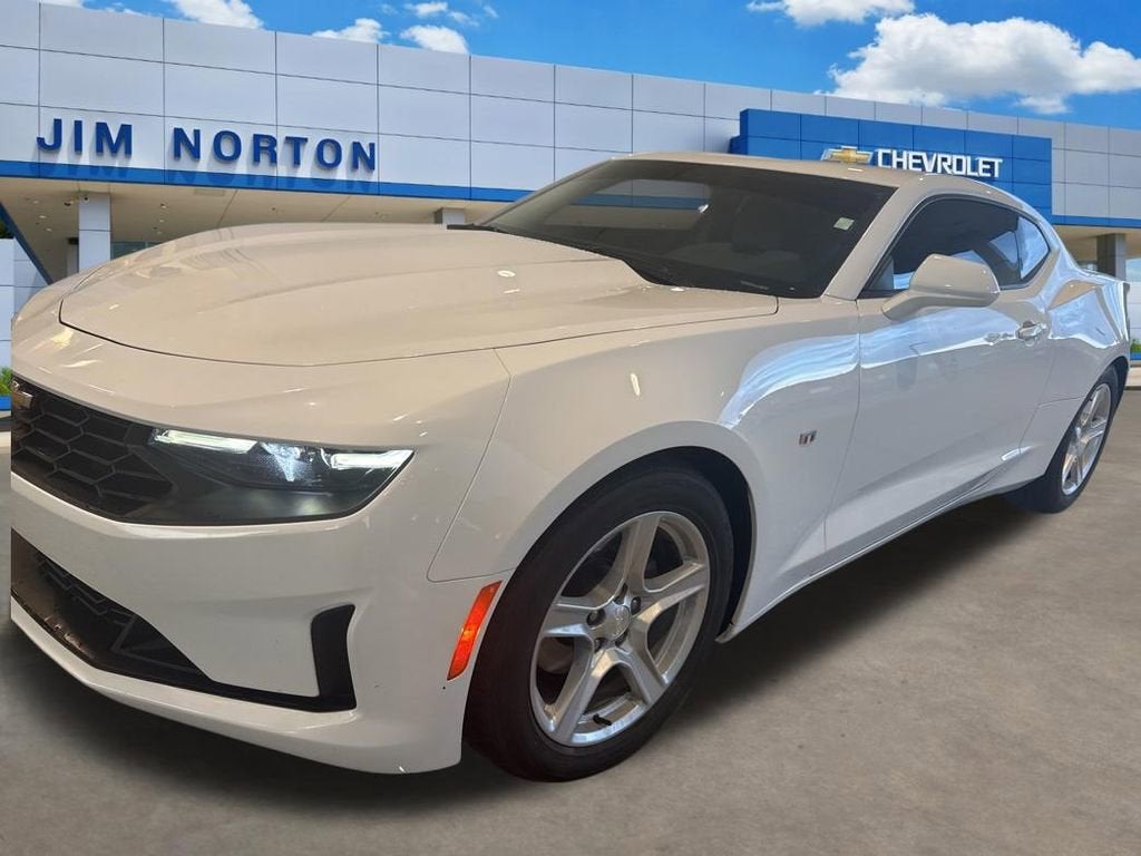 2023 Chevrolet Camaro 2.0 1LT's photo