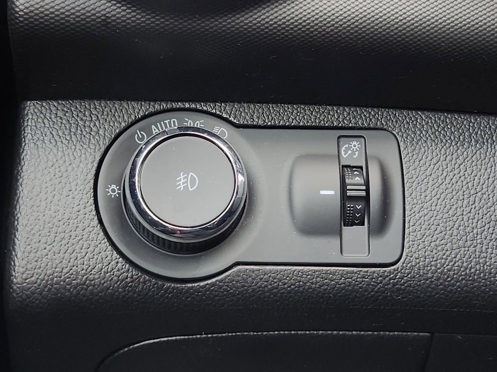 2017 Chevrolet Sonic LT