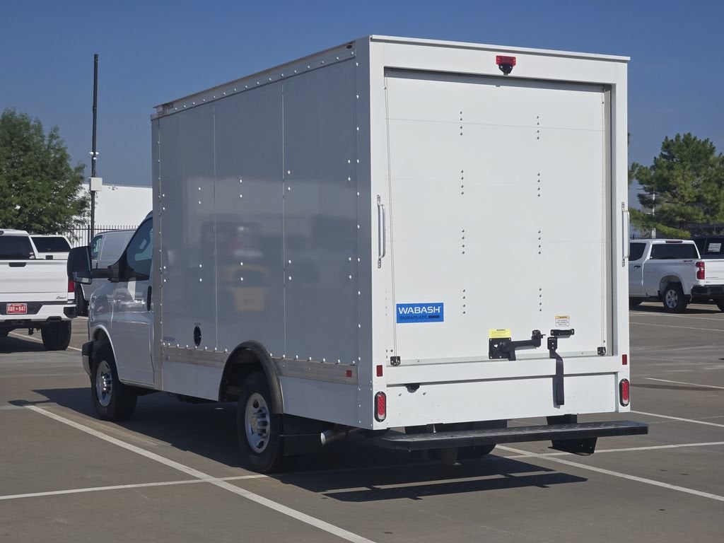 2024 Chevrolet Express Cutaway 3500 1WT