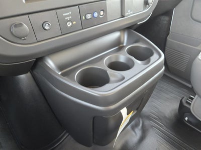 2024 Chevrolet Express Cutaway 3500 1WT