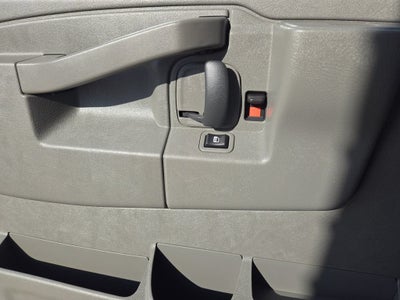 2024 Chevrolet Express Cutaway 3500 1WT