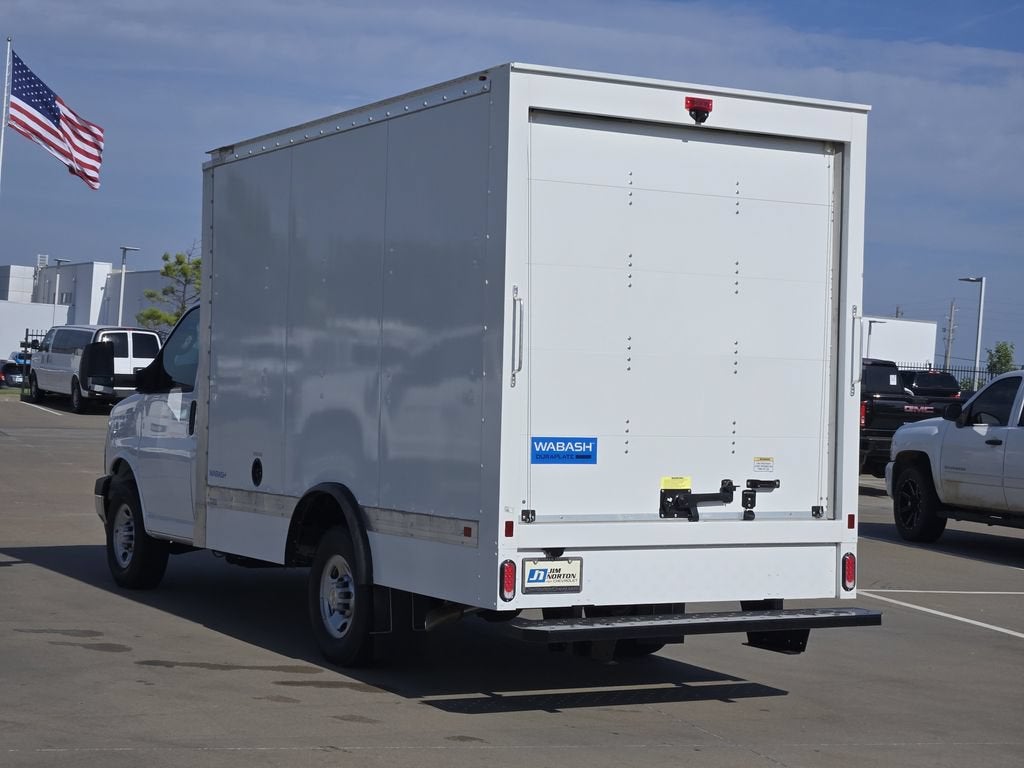 2024 Chevrolet Express Cutaway 3500 1WT