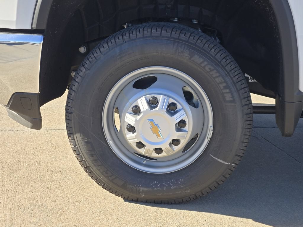 2025 Chevrolet Silverado 3500 HD Chassis Cab Work Truck