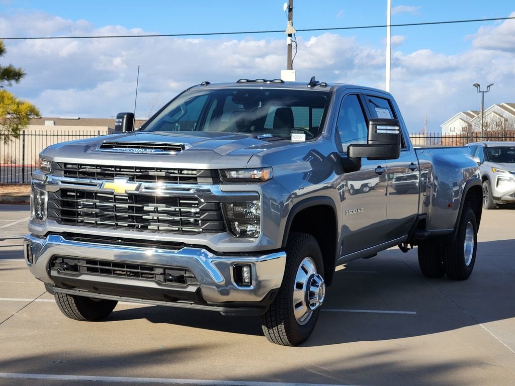 2026 Chevrolet Silverado 3500 HD LT