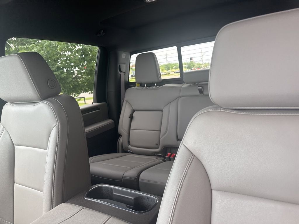 2025 Chevrolet Silverado 3500 HD LT