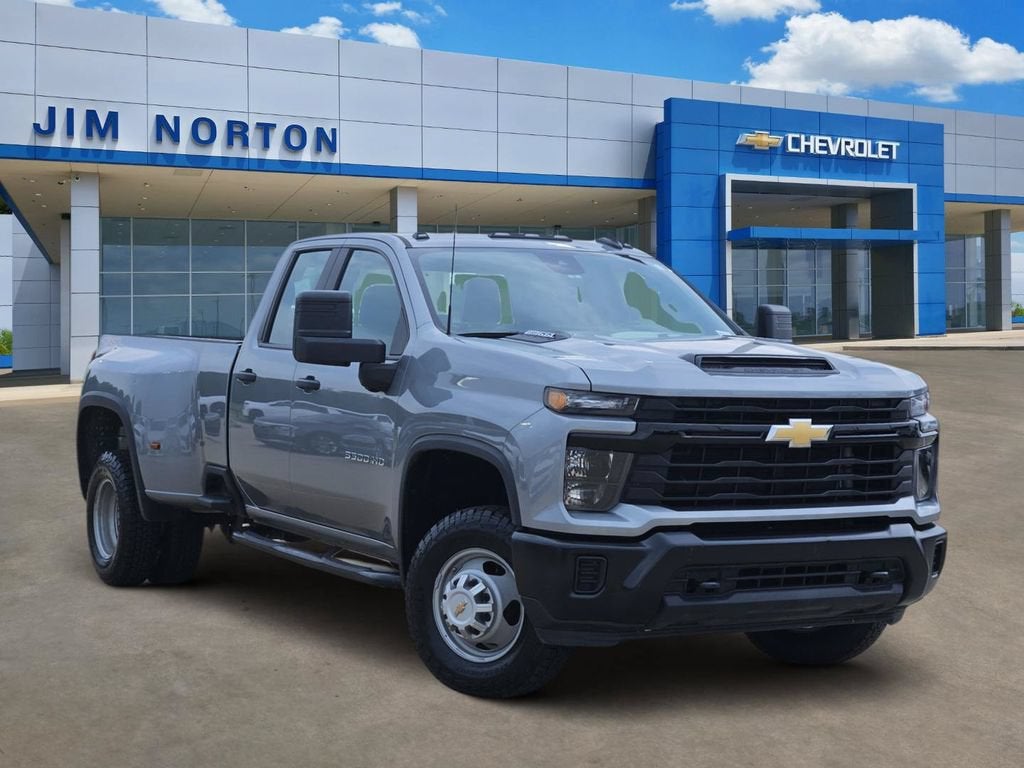 2025 Chevrolet Silverado 3500 HD WT DRW