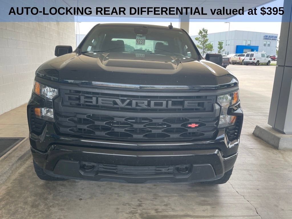 2023 Chevrolet Silverado 1500 Custom