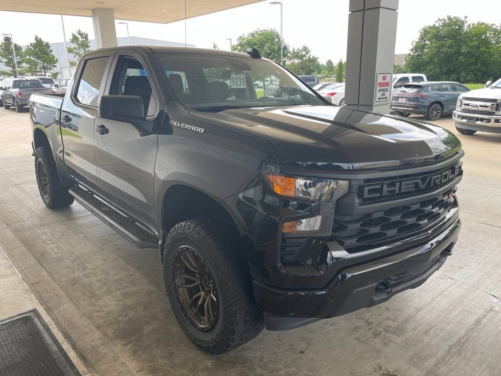 2023 Chevrolet Silverado 1500 Custom