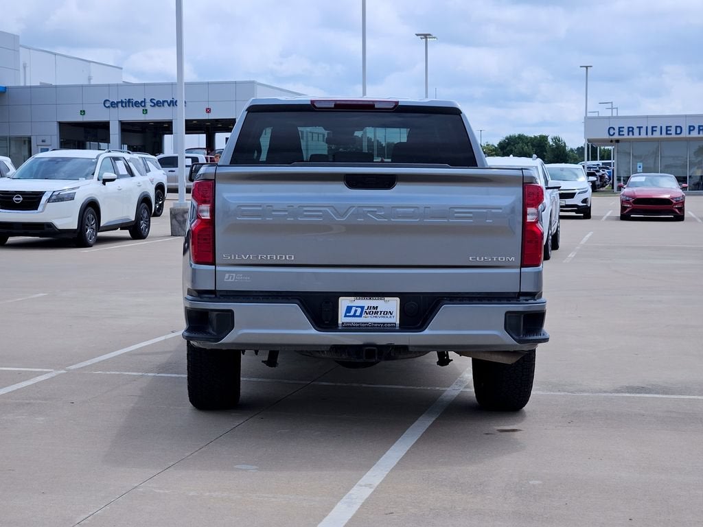 2025 Chevrolet Silverado 1500 Custom