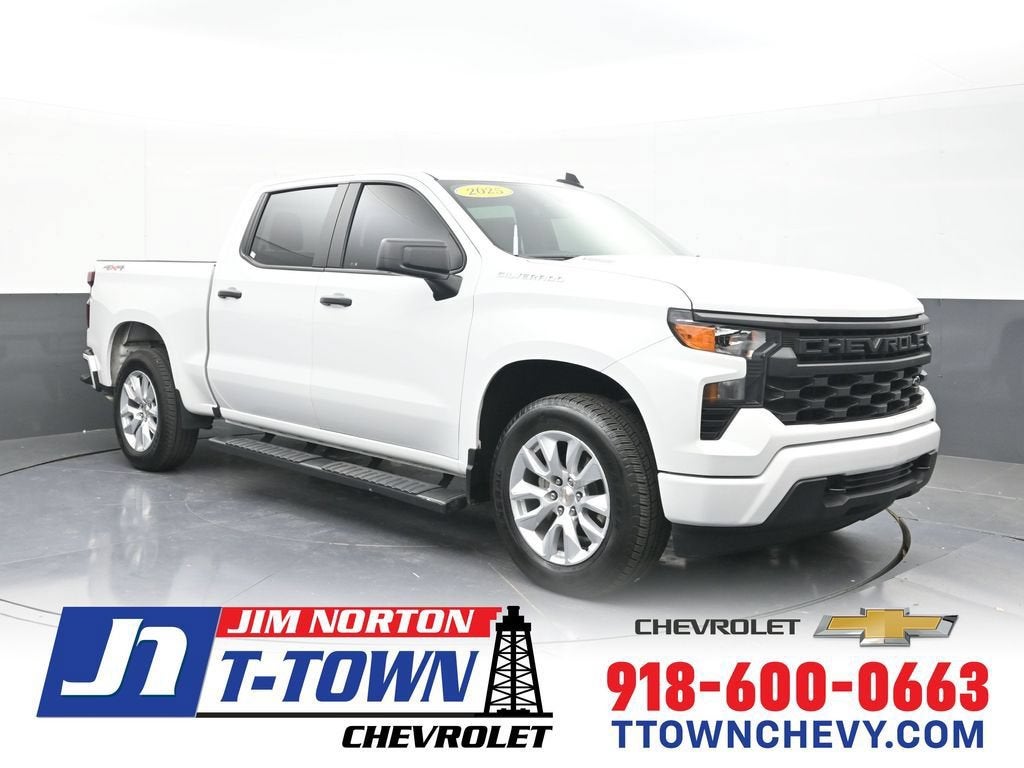 2025 Chevrolet Silverado 1500 Custom
