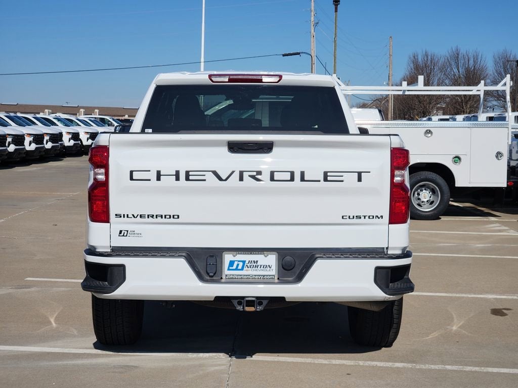 2025 Chevrolet Silverado 1500 Custom
