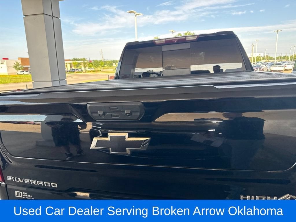 2022 Chevrolet Silverado 1500 High Country