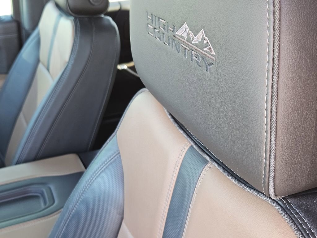 2020 Chevrolet Silverado 1500 High Country