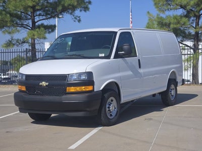 2026 Chevrolet Express Cargo 1WT