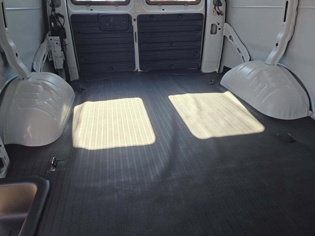 2026 Chevrolet Express Cargo 1WT