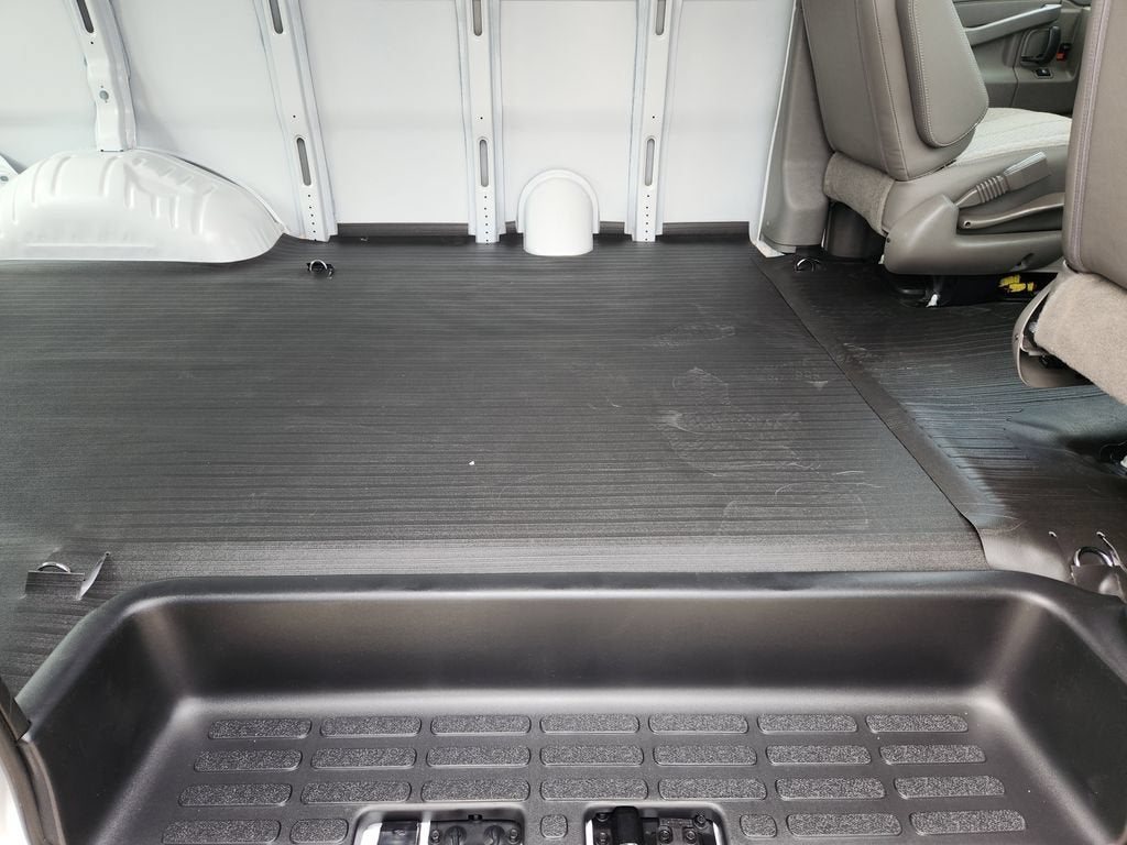 2026 Chevrolet Express Cargo 1WT