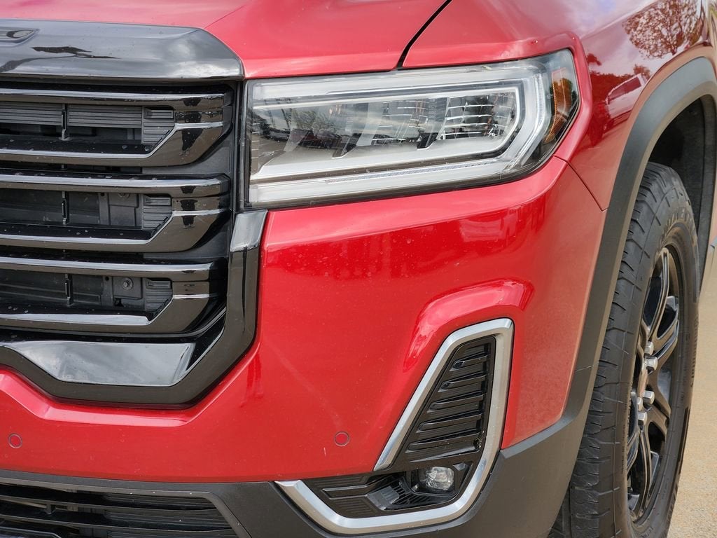 2022 GMC Acadia AT4