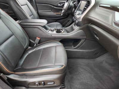 2022 GMC Acadia AT4