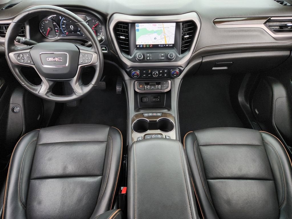 2022 GMC Acadia AT4