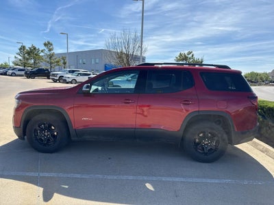 2022 GMC Acadia AT4