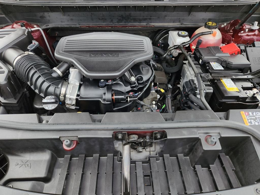 2022 GMC Acadia AT4