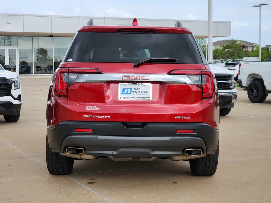 2022 GMC Acadia AT4