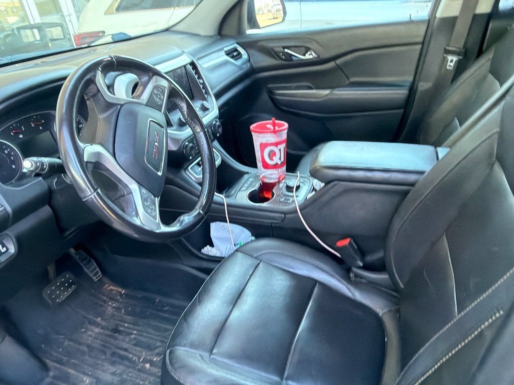 2020 GMC Acadia SLT