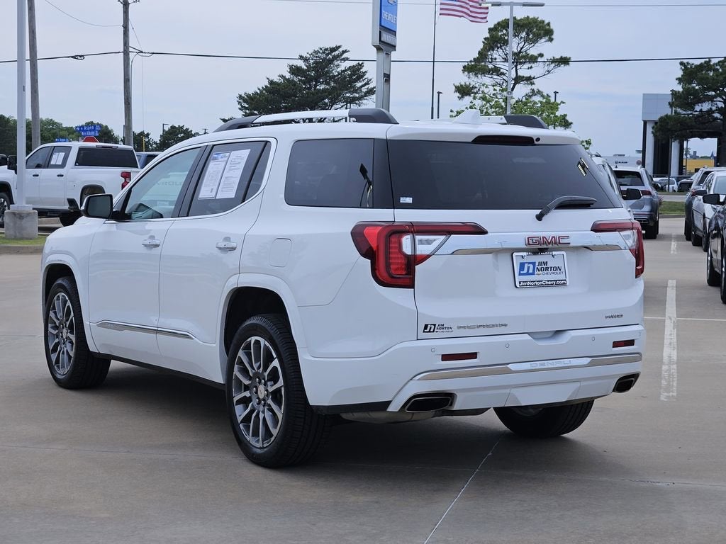 2023 GMC Acadia Denali