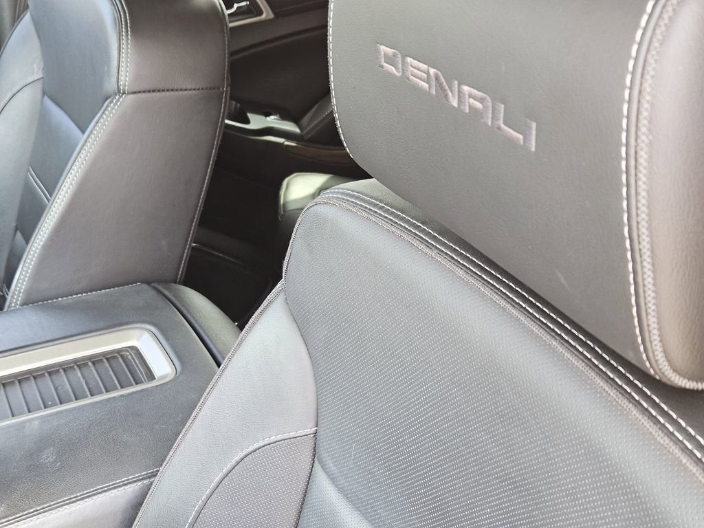 2018 GMC Yukon XL Denali