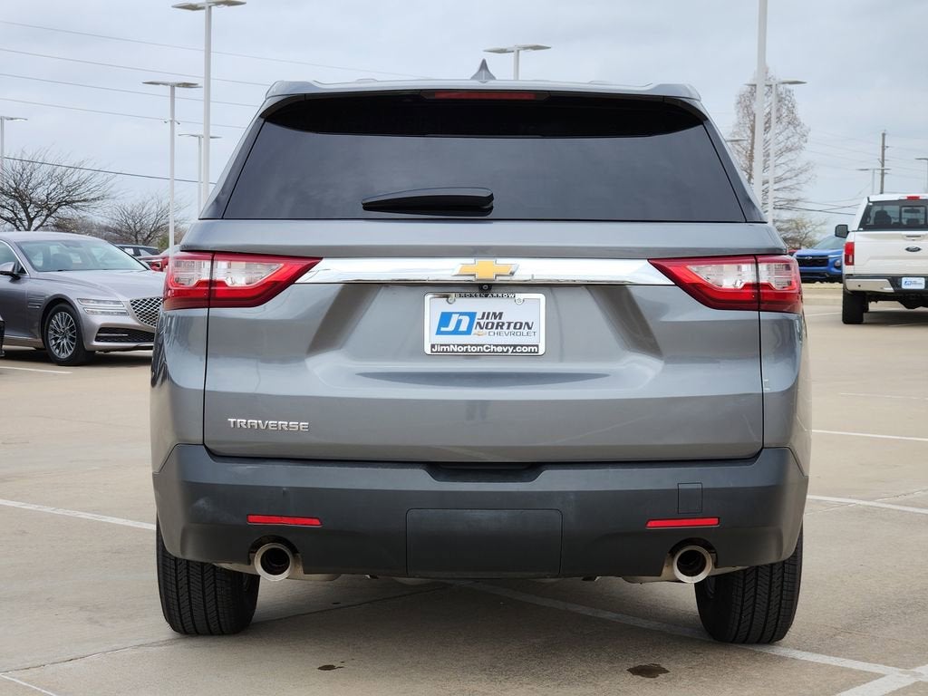 2021 Chevrolet Traverse LS