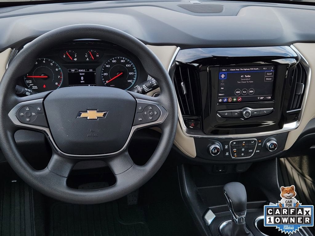 2023 Chevrolet Traverse LS