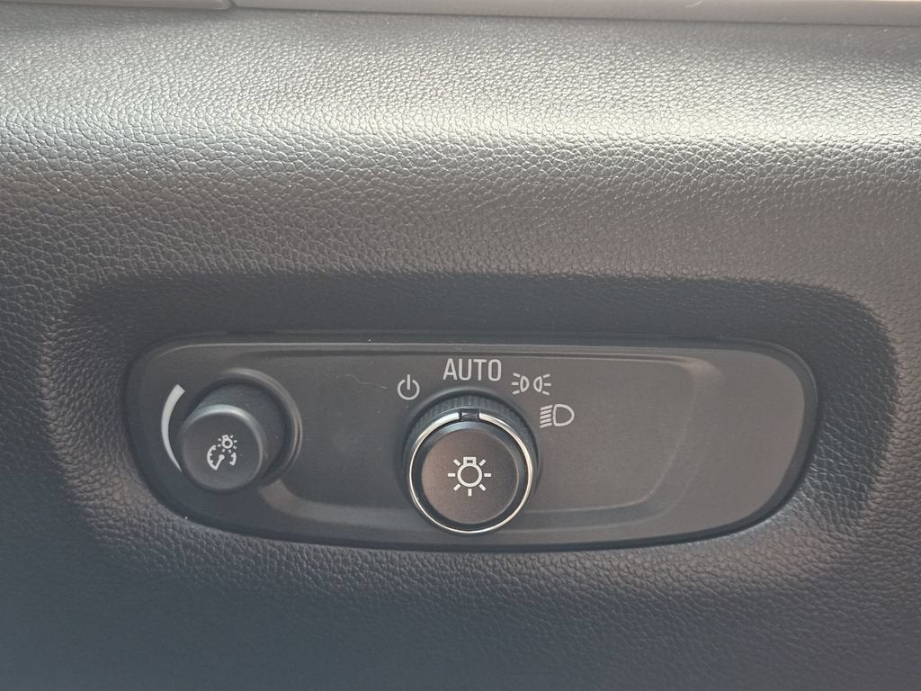 2024 Chevrolet Traverse Limited LS